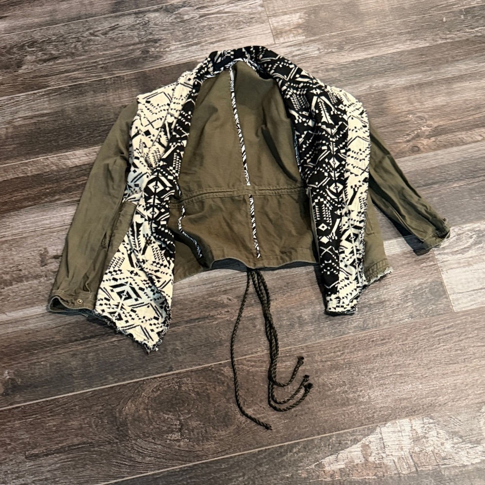 Olive Green and Black Patterned Women's Jacket